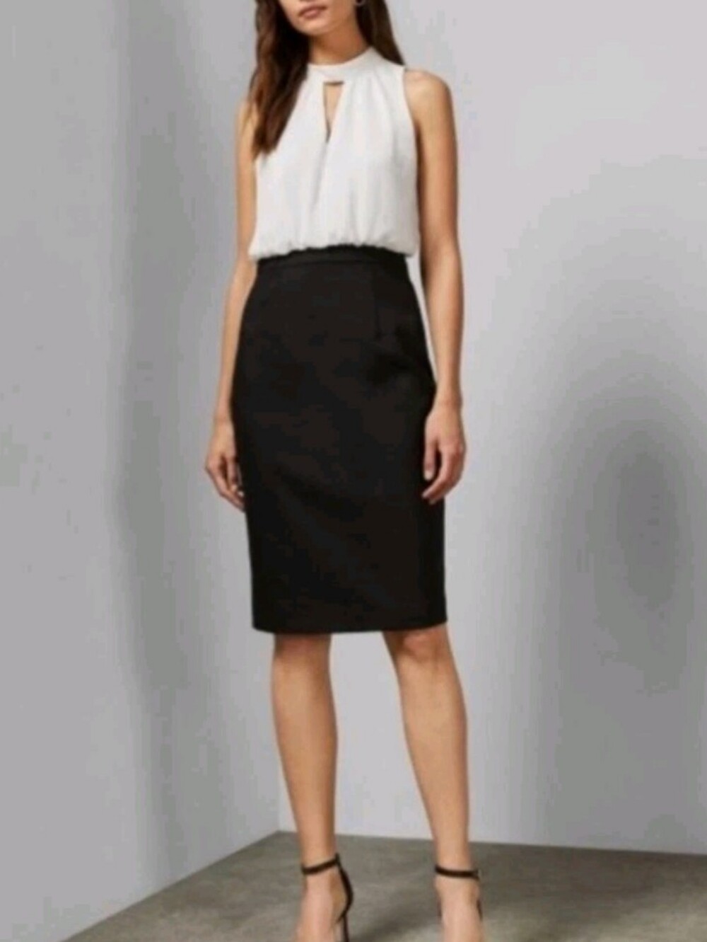 Ted Baker Key Hole Neck Mock Collar Black & White Sleeveless Dress Womens Size 0